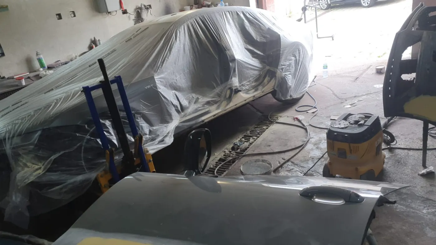 Audi S7 — lakierowanie boku, lakiernik Radom — zdjęcie 1